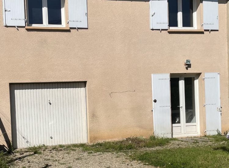 Maison en pierre de 122 m²