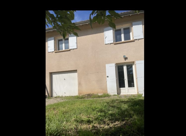 Maison en pierre de 122 m²