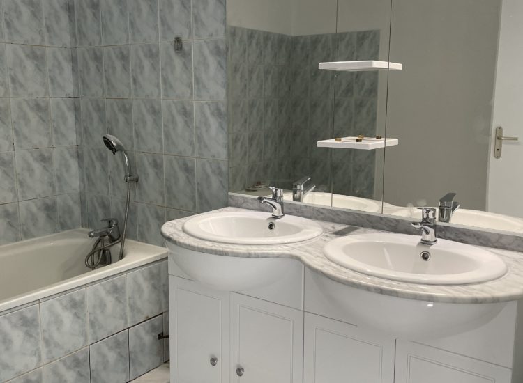 Maison en pierre de 122 m²